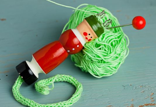Tricotin: comment tricoter avec un tricotin ? - Le blog de Ladylaine