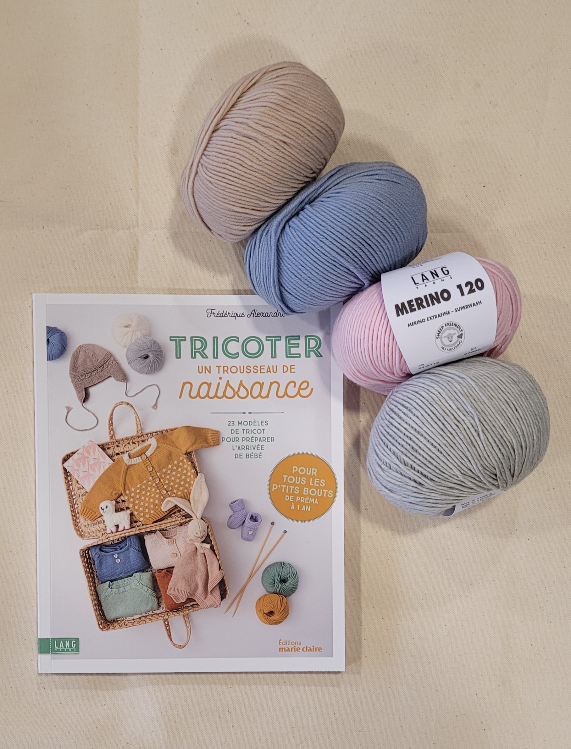 Livre Tricoter un trousseau de naissance de Frédérique Alexandre, cotons et laines Lang Yarns, Editions Marie-Claire