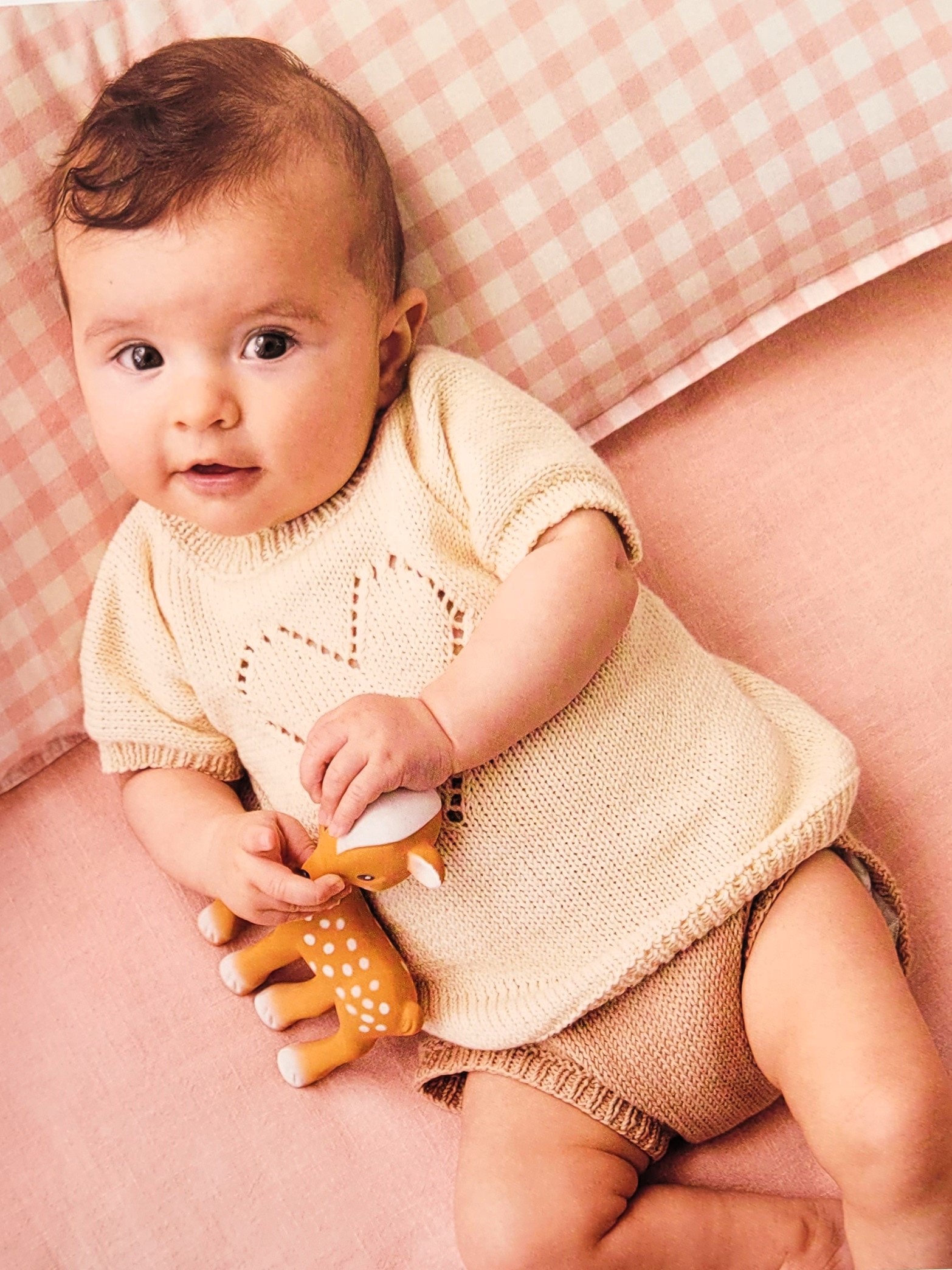 livre tricoter un trousseau de naissance Frederique Alexandre